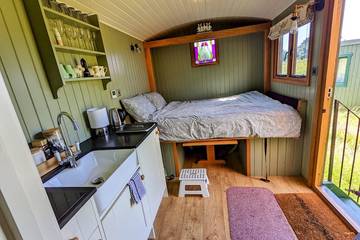Glamping for 2 People in Isle of Anglesey, North-Wales, Photo 1