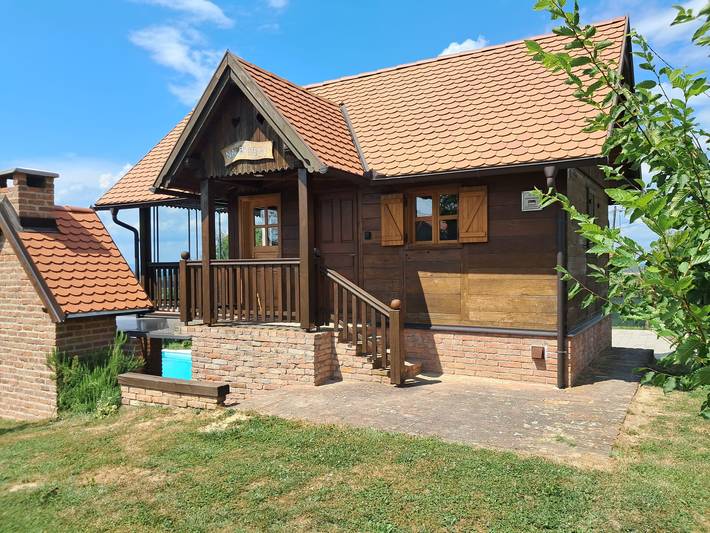 Ferienhaus für 5 Personen, mit Garten und Pool sowie Terrasse - 1