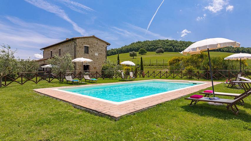 Ferienhaus für 8 Personen, mit Whirlpool und Garten in Pienza