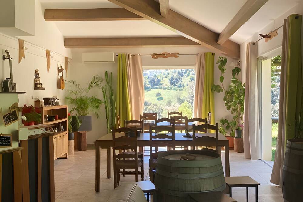 Room 'Murzo' with Mountain View, Wi-Fi and Air Conditioning in Vico, Ajaccio region