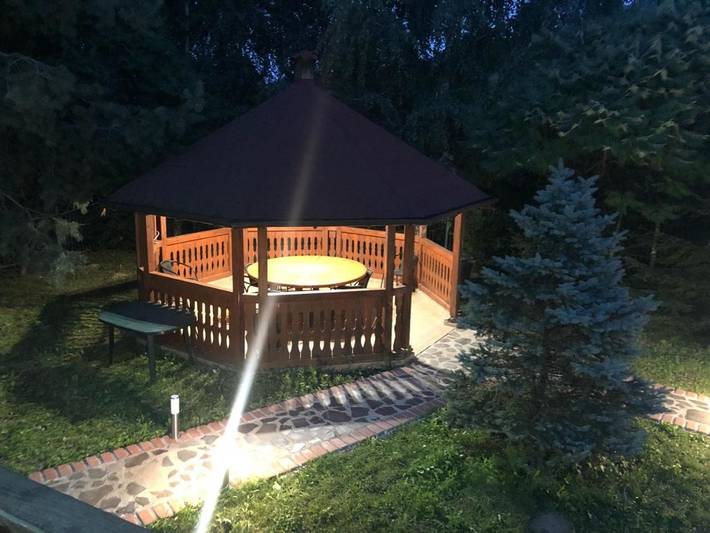 Villa pour 10 personnes, avec jacuzzi et jardin, adapté aux familles en Roumanie - 4