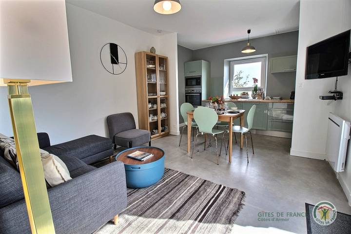 Gîte pour 4 personnes, avec jardin et terrasse à Plestin-les-Grèves - 3