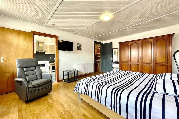 Gîte pour 2 personnes, avec balcon, animaux acceptés dans La Vôge-les-Bains - 4