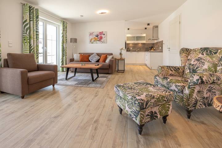 Ferienwohnung für 4 Personen, mit Terrasse in Lauterbach (Rügen) - 3