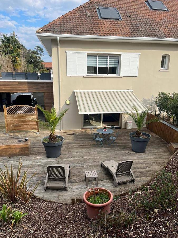 Gîte pour 4 personnes, avec terrasse dans Golf de Chiberta
