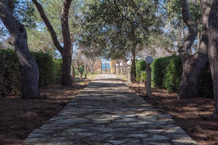 Hotel für 3 Personen, mit Garten und Ausblick in Punta Prosciutto - 2