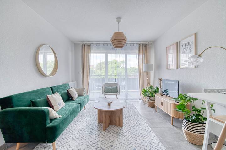 Apartamento entero, Apartamento de vacaciones para 4 personas con balcón in Castanet-Tolosan, Canal del Mediodía