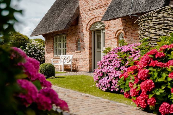 Ferienhaus für 4 Personen, mit Terrasse und Garten sowie Sauna und Ausblick in Morsum - 2