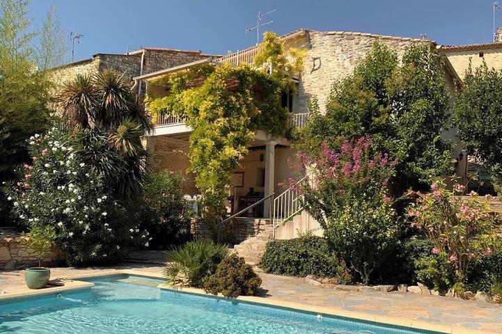 Appartement de vacances pour 4 personnes, avec Terrasse et Jardin