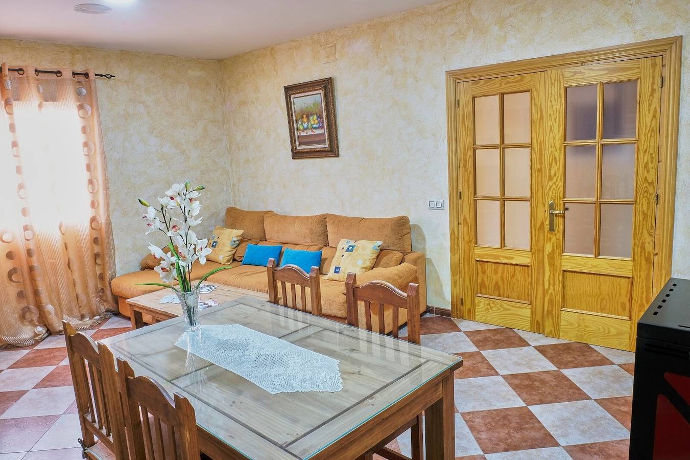 Casa de vacaciones La Reconquista con piscina, jardín y Wi-Fi in Santa Elena, Sierra Morena