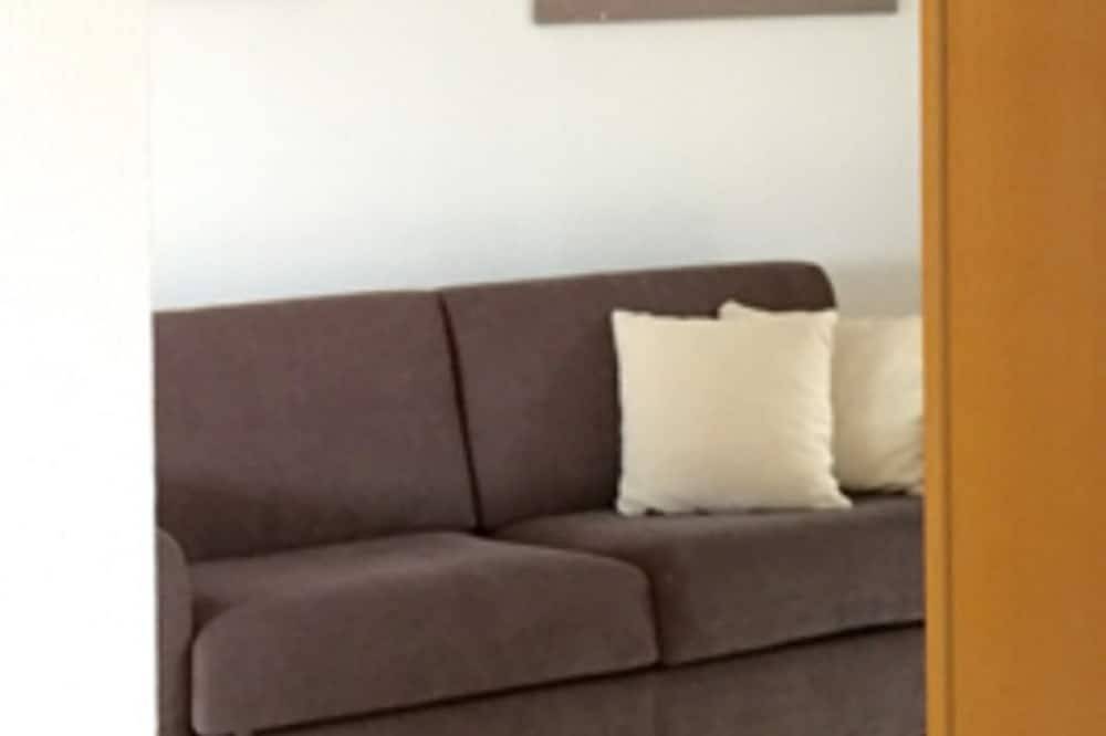 Ganze Wohnung, Gästehaus Pacia & Ritter - Gästewohnung 3 Dachgeschoss in Sangerhausen, Harzvorland