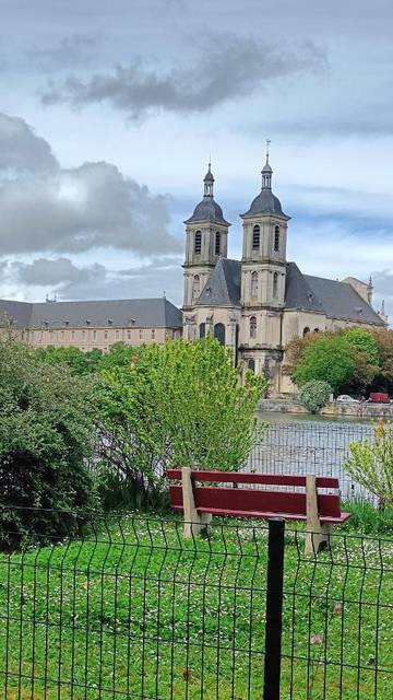 Gîte pour 4 personnes, avec vue et terrasse, animaux acceptés dans Pont-à-Mousson