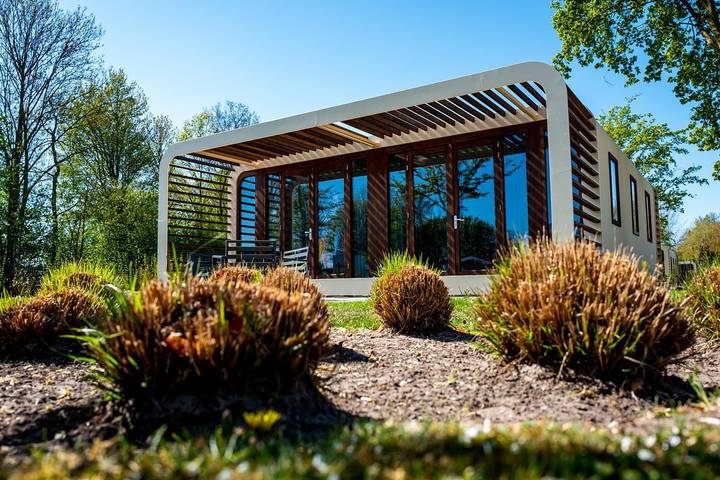 Natuurhuisje voor 7 personen, with Balkon/Terras and Terras as well as Tuin op de Veluwe