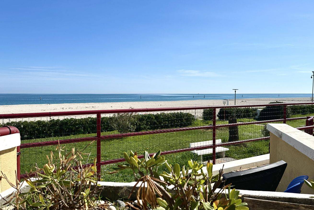 Apartamento entero, Se068 - Senigallia, two-room apartment on the sea at the Piramidi residence in Senigallia, Senigallia (Municipality)