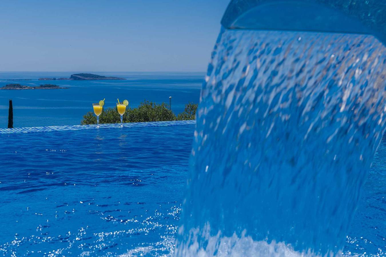 Villa Crystal Bloom mit Infinity Pool in Plat, Dubrovnik-Neretva