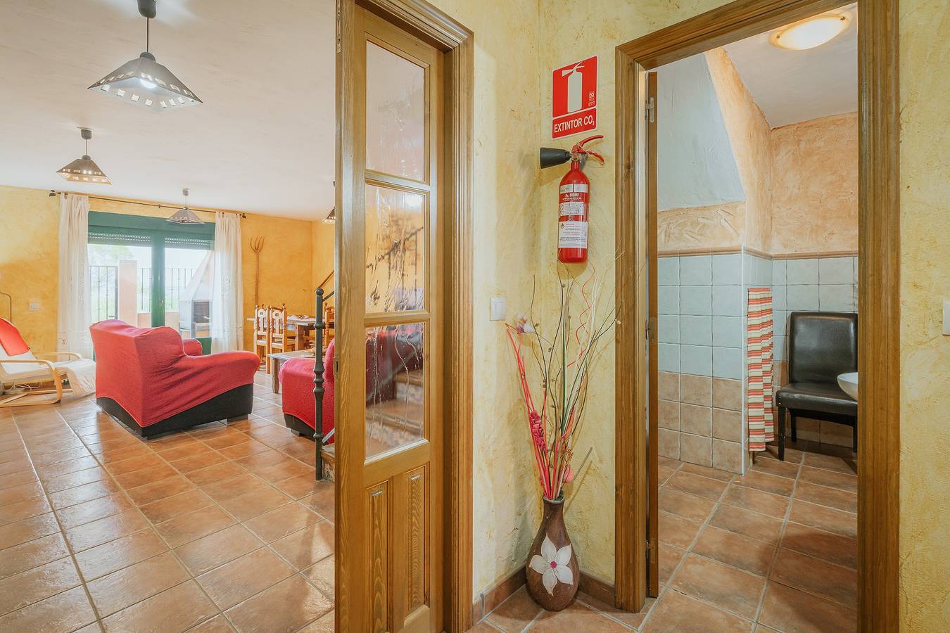 Casa Rural 'Casas Rurales Las Eras Ii B' con Vistas a la Montaña, Terraza y Balcón Privados in Ayllón, Provincia de Segovia