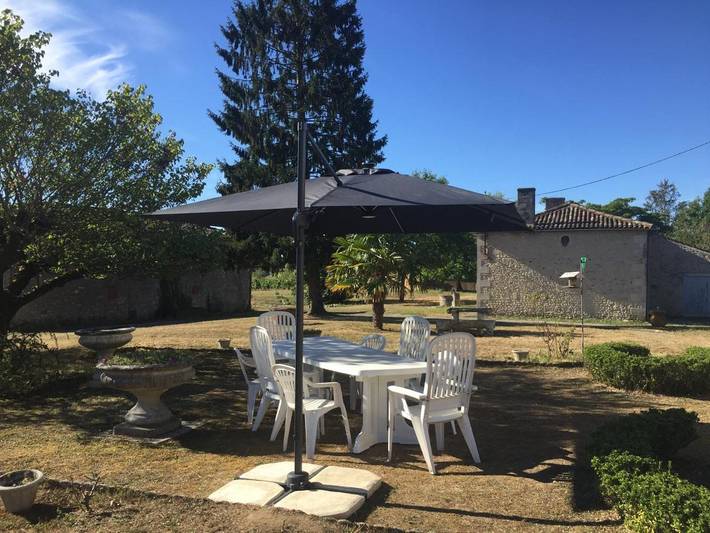 Location de vacances pour 9 personnes, avec jardin à Rouffignac - 3