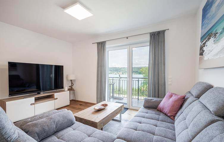 Ganze Ferienwohnung, Gemütliche 2-Zimmer-Wohnung in der Nähe von Velden am Wörthersee und am Strand in Velden am Wörther See, Villach-Land