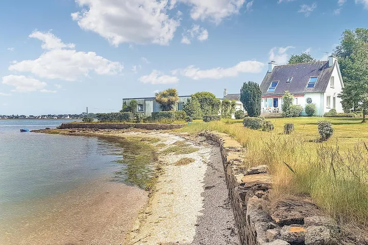 Maison confortable à Pont-l'Abbé avec vue sur la mer in Pont-l'Abbé, Région de Quimper