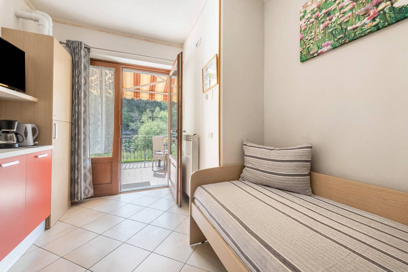Appartement entier, Bel appartement "Résidence Tatiana A3" avec piscine, terrasse in Tremosine, Montagnes autour du lac de Garde