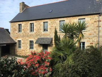Chambre d’hôte pour 3 personnes, avec jardin à Penvénan