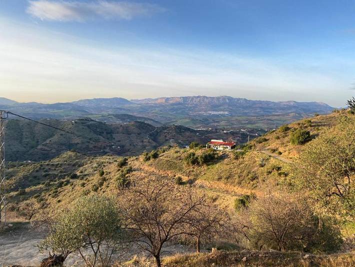 Casa rural para 6 personas, con Terraza y Jardín además de Piscina y Vistas en Almogía