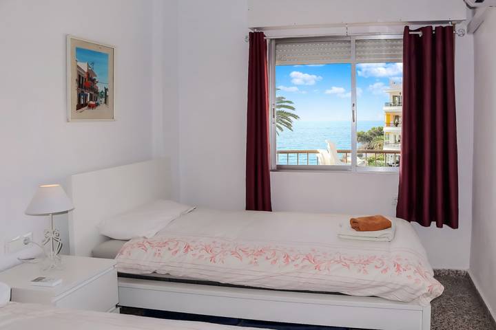 Ferienwohnung für 2 Personen, mit Garten und Balkon in Nerja - 4