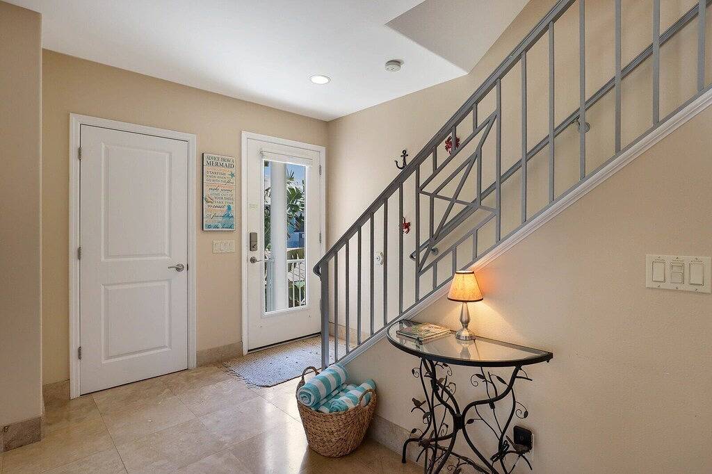 Blue Water Escape von Duncan Real Estate. in Bradenton Beach, Anna Maria Island