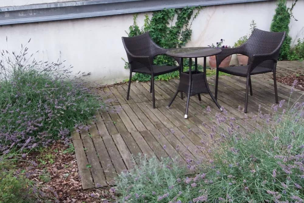 Ganze Wohnung, Ruhig und zentrumsnah mit Grünoase,  für Urlaubs- sowie für Geschäftsreisende in Hernals, Wien