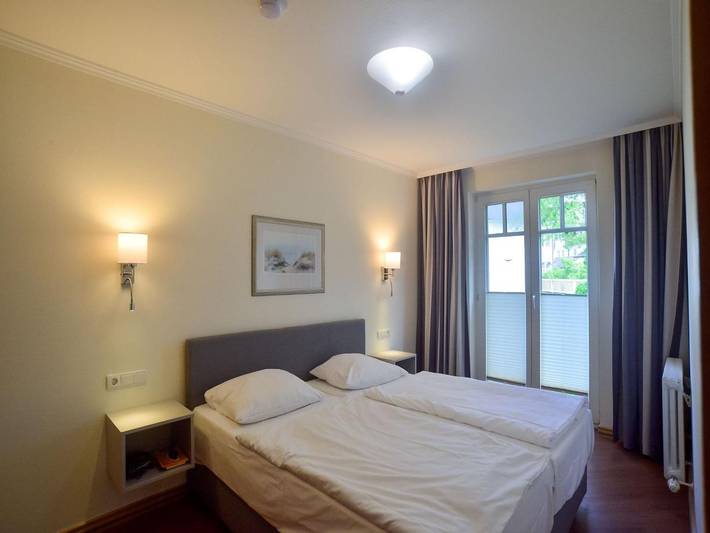 Ferienwohnung für 4 Personen, mit Terrasse und Garten in Binz - 3
