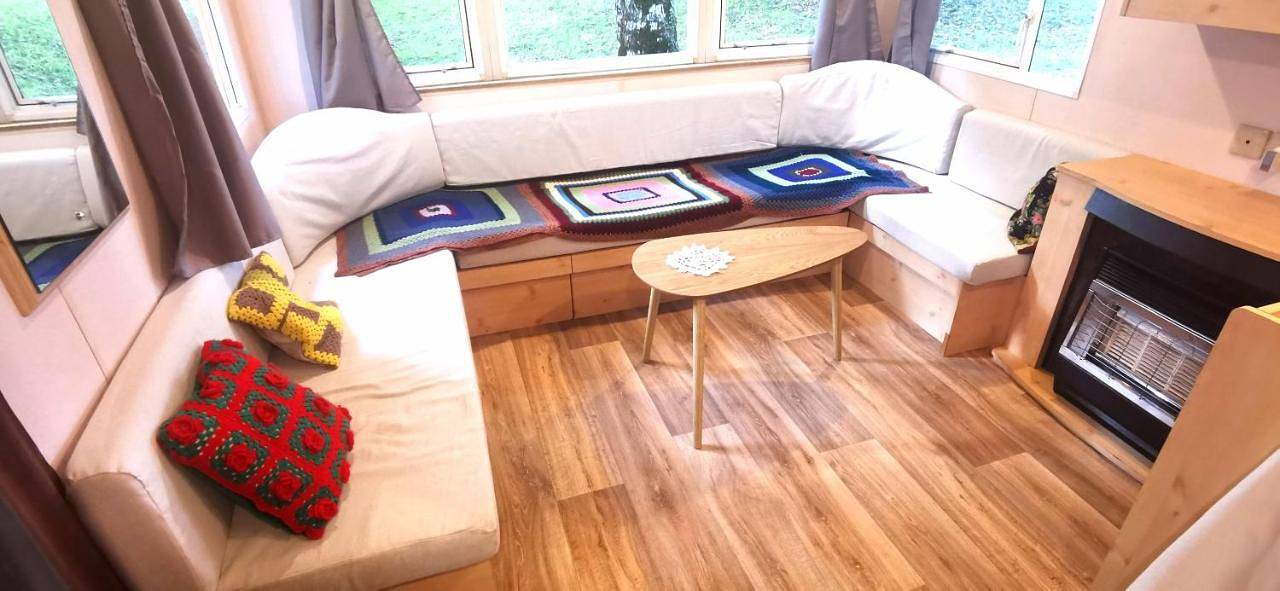La Petite Maison dans La Mégie Tiny House in Troche, Région de Brive-la-Gaillarde