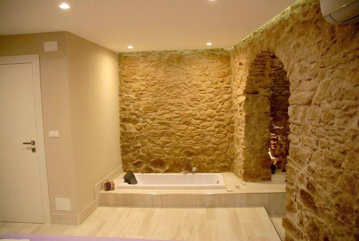 Location de vacances pour 2 personnes, avec jacuzzi, animaux acceptés à Montalbano Elicona - 3