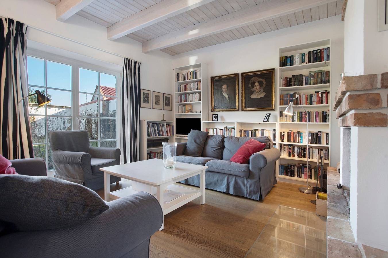 Ferienhaus 'Brunnenhaus' mit privater Terrasse, privatem Garten und Wi-Fi in Walkendorf, Mecklenburgische Seenplatte