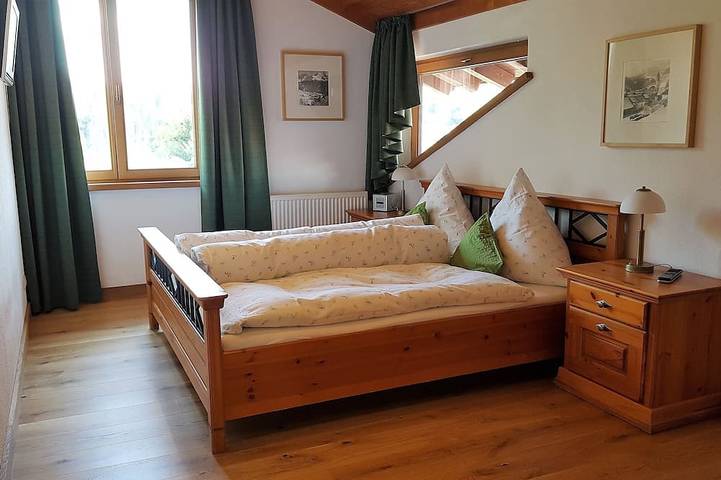 Ferienhaus für 8 Personen, mit Garten und Terrasse in Ofterschwang - 2