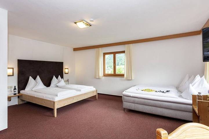 Ferienwohnung für 3 Personen, mit Terrasse und Garten in Leogang