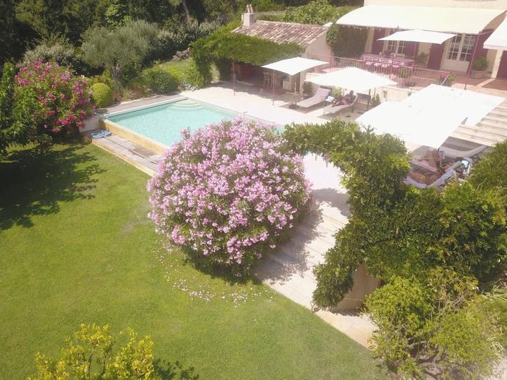 Maison d’hôte pour 2 personnes, avec piscine ainsi que vue et jardin, animaux acceptés à La Garde-Freinet - 2