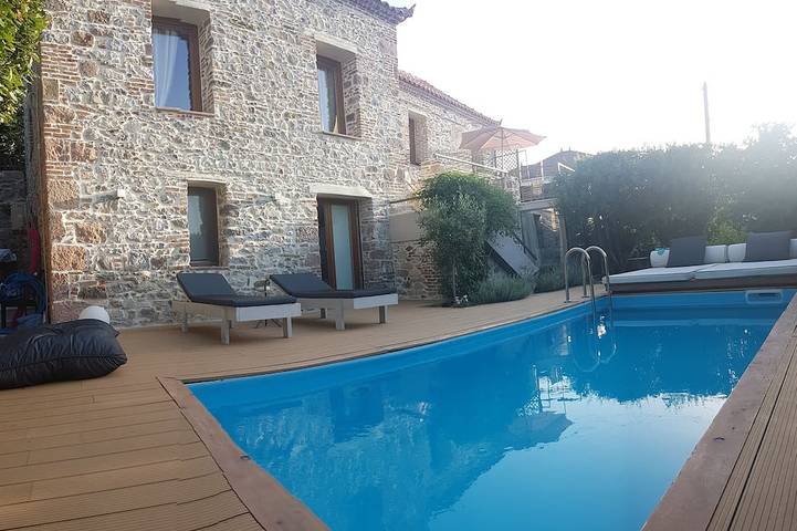 Villa for 8 people, with Terrace and Garden in Lesbos