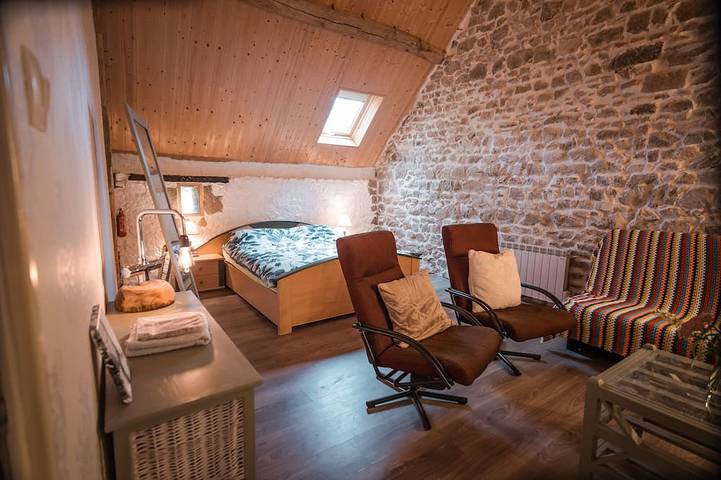 Chambre d’hôte pour 5 personnes, avec jardin dans la Creuse