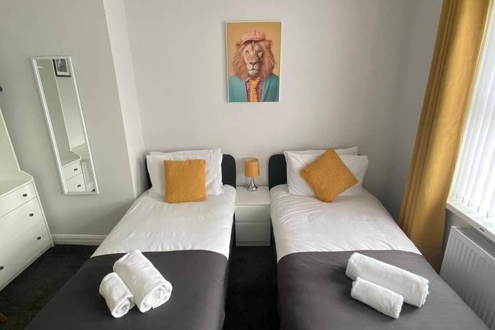 Holiday home for 6 people, child-friendly in Newcastle upon Tyne