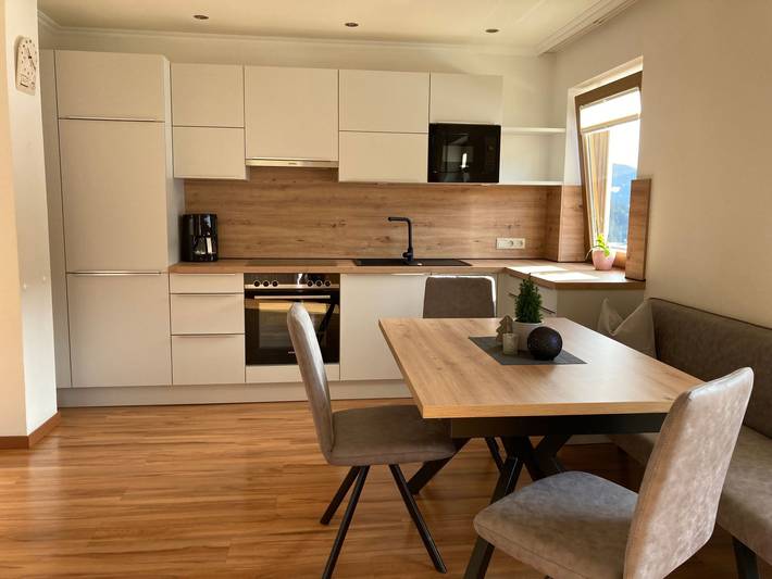 Ferienwohnung für 4 Personen, mit Balkon und Ausblick in Filzmoos