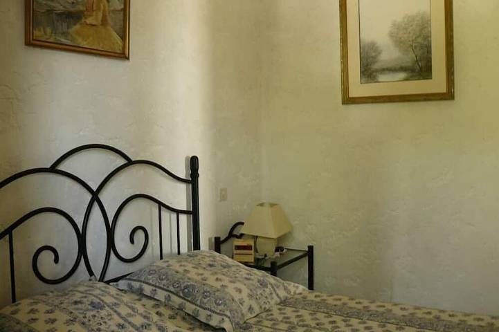 Location de vacances pour 4 personnes, avec jardin à Viggianello - 2