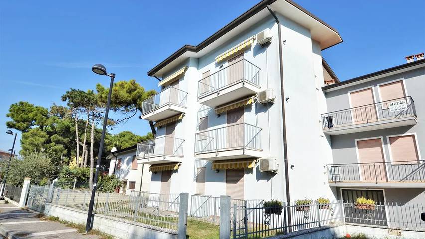 Ferienhaus für 9 Personen, mit Terrasse