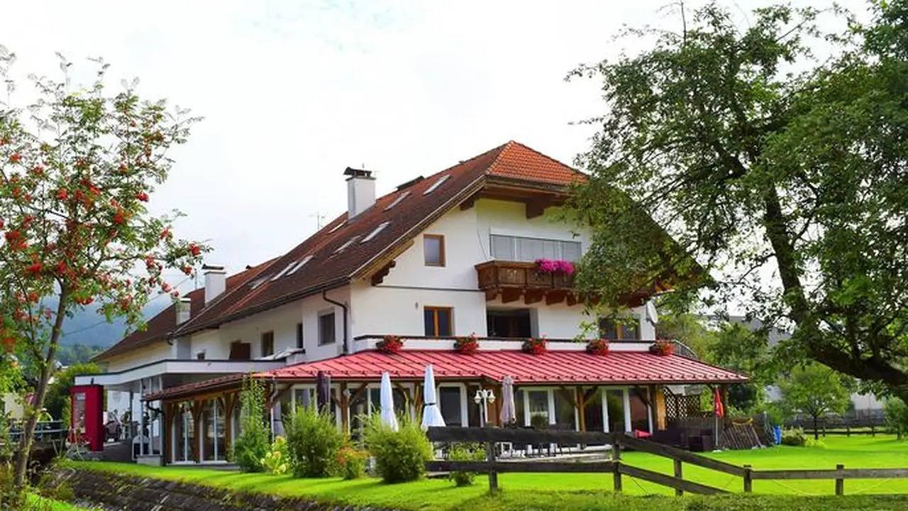 Doppelzimmer für 2 Personen (25 m²) in Dellach im Drautal in Kreuzeckgruppe, Dellach im Drautal