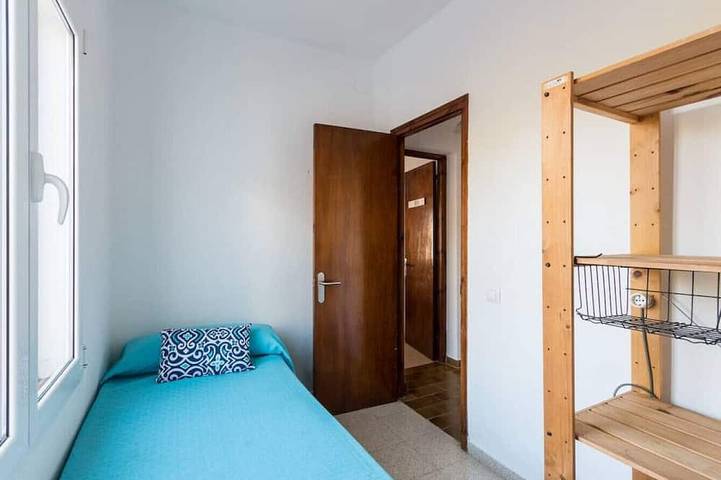 Appartement entier, Charming 3 bedroom apart.10 mts walking from beach in Sa Mesquida, Mahón
