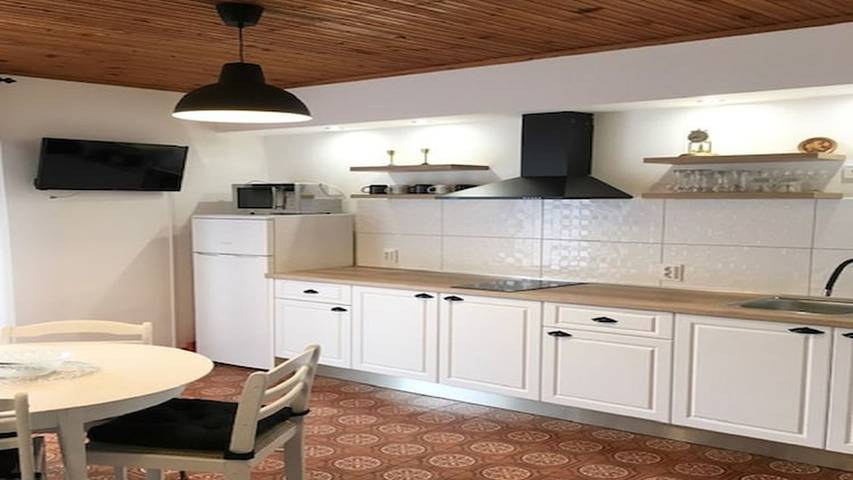 Ferienwohnung für 4 Personen, mit Balkon in Trpanj