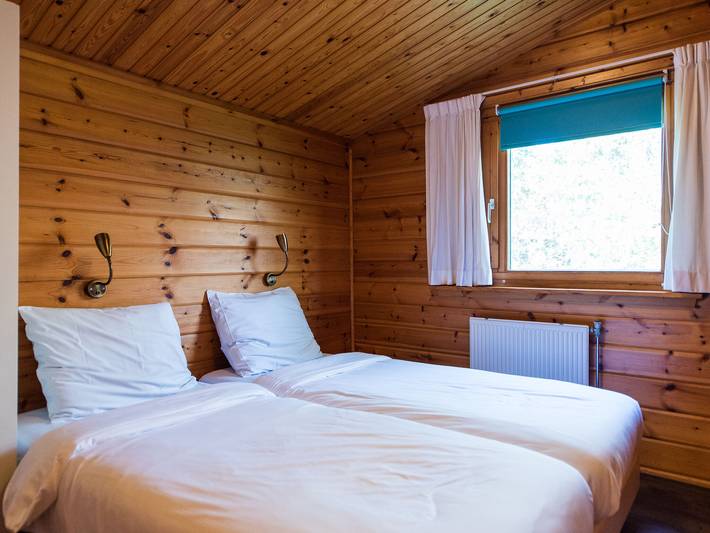 Bungalow für 6 Personen, mit Terrasse und Garten sowie Pool, mit Haustier auf Ameland - 4