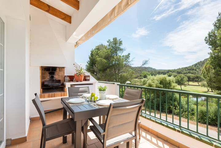 Location de vacances pour 4 personnes, avec jardin à Son Parc - 2