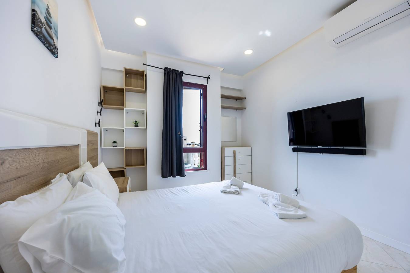 Apartamento inteiro, Apartamento 'Prime Suite - Albufeira, Algarve' com Vista Mar, Wi-Fi e Ar Condicionado in Albufeira, Distrito de Faro