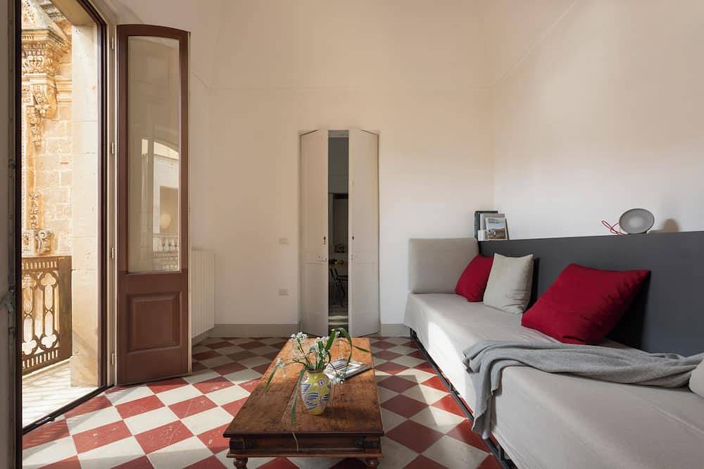 Ganze Wohnung, Liebevoll renovierte Wohnung mit toller Dachterrasse - ideal für Paare! in Galatone, Golf von Tarent