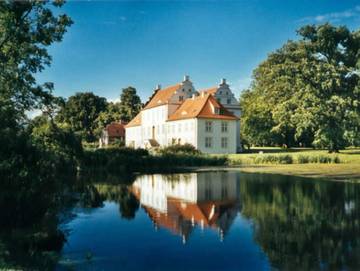 Schloss für 3 Personen, mit Garten, mit Haustier in Parchtitz